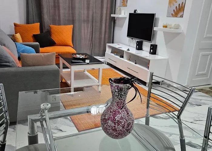 Two Bedroom At Sunny Lakes Resort
